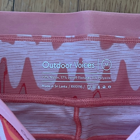 Outdoor voices tech sweat 5” shorts - Picture 6 of 7